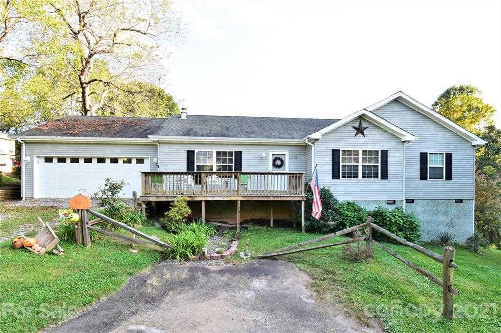 1293 Pisgah, Candler, Single Family Residence,  for sale, Toby Davis, RE/MAX RESULTS REALTY